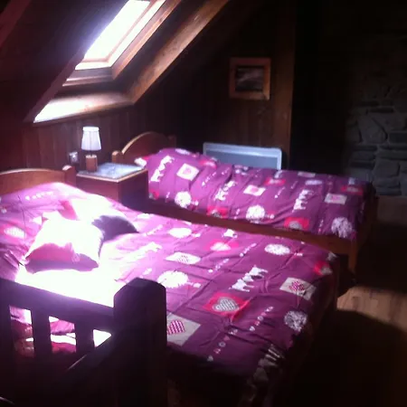 Gites Au Chant Des Marmites Saint-Lary-Soulan Room photo