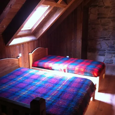 Gites Au Chant Des Marmites Saint-Lary-Soulan Room photo